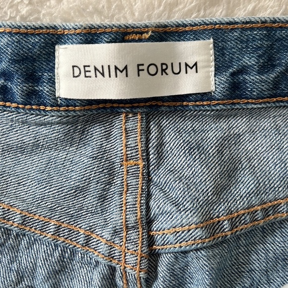 Denim form the Joni loose short. Never worn. - Picture 3 of 4